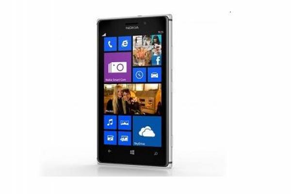 هاتف Lumia 925 مفتوح الشريحة يظهر في النت