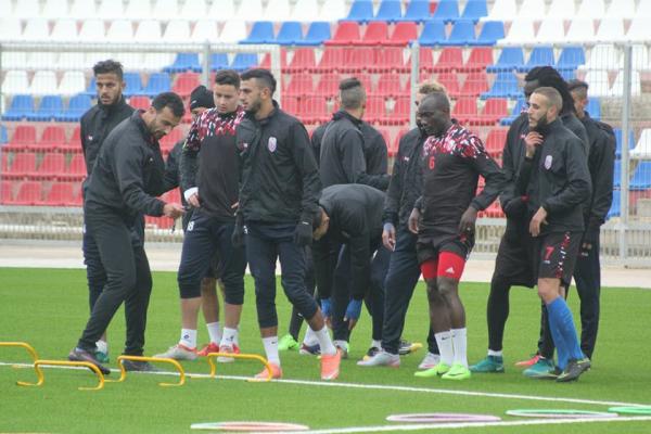 الدرك الملكي في الحصة التدريبية للمغرب التطواني