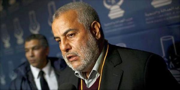 موقع «البيجيدي» يتضامن مع بنكيران ويتجاهل بلاغ الديوان الملكي