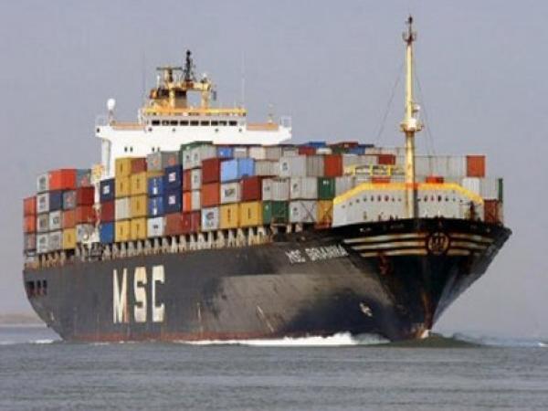 العجز التجاري للمغرب ارتفع إلى مستوى قياسي عام 2011