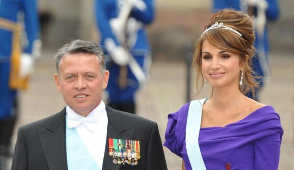 الملك عبد الله الثاني يروي تفاصيل لقائه وحبه للملكة رانيا وعرضه عليها الزواج ‏