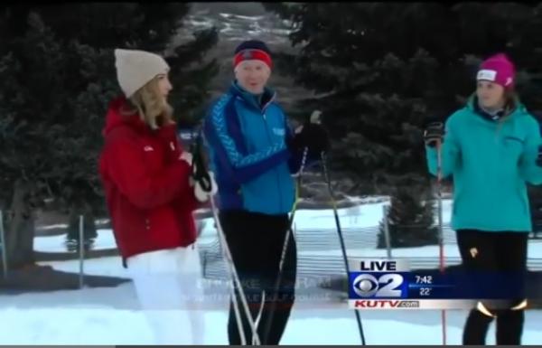 بالفيديو ....تفقد وعيها على الهواء مباشرة وتستكمل تغطيتها بسرعة