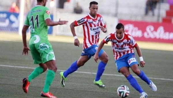 اقامة نهائي كأس السوبر بين  المغرب التطواني و الدفاع الجديدي في شتنبر المقبل