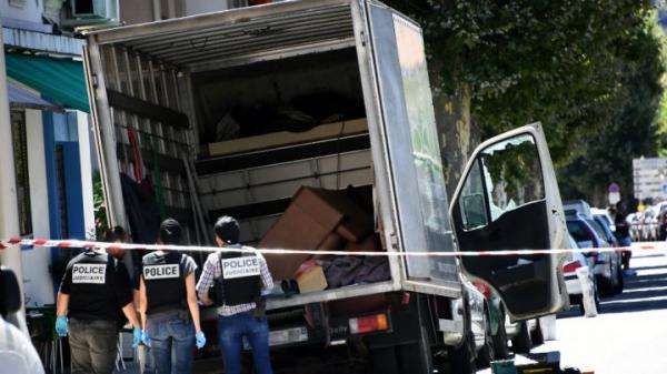 توجيه الاتهام والسجن لخمسة مشتبه بصلتهم بمنفذ اعتداء نيس