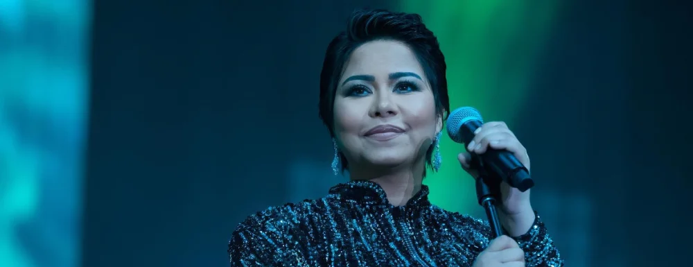 "زلة لسان" تُحيل الفنانة المصرية  شيرين عبد الوهاب إلى التحقيق