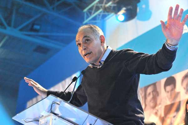 مزوار : سنستمر في المطالبة بالتحقيق في حادث الحدود مع الجزائر