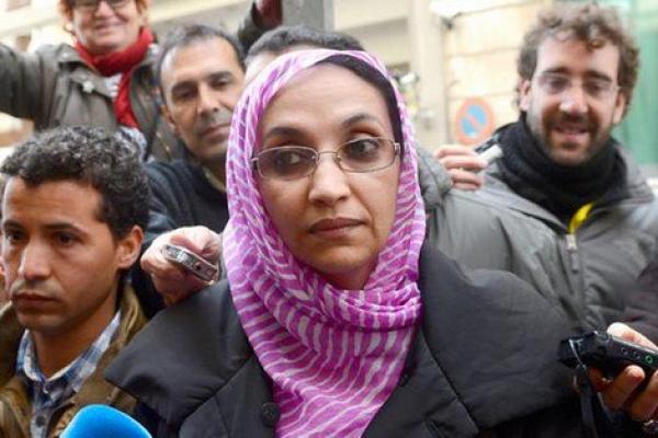 الإنفصالية "أميناتو حيدر" ترد على "الزفزافي" وتنفي الجنسية المغربية عنها