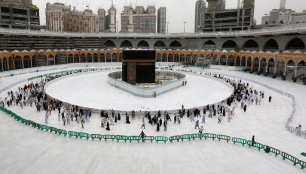 حجاج بيت الله يبدؤون أداء مناسكهم في ظروف استثنائية وغير مسبوقة