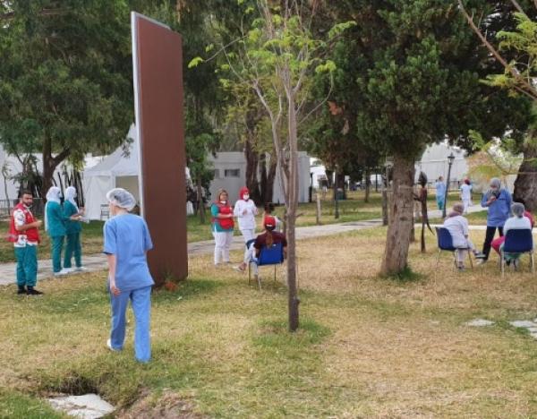 حوالي ألف مصاب بكورونا يغادرون "المستشفى الميداني" لإكمال العلاج في منازلهم بطنجة