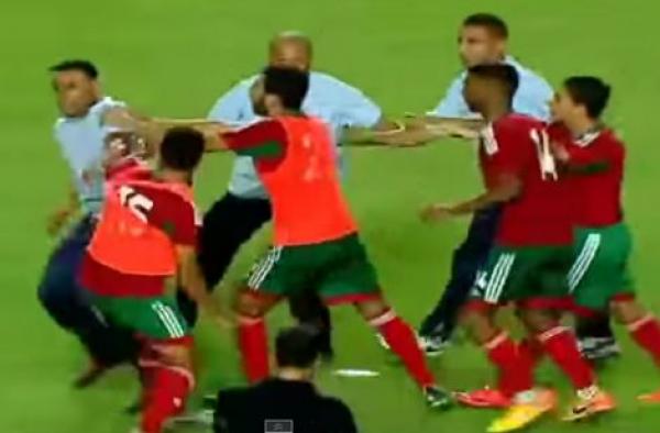 الكاف يمهد لعقوبات قاسية ضد المنتخب الأولمبي بعد أحداث تونس