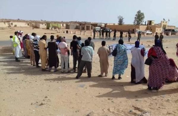 "منتدى فورساتين": عصابة البوليساريو الانفصالية تُغطّي شمس الاحتجاجات بغربال الاحتفالات الشعبية