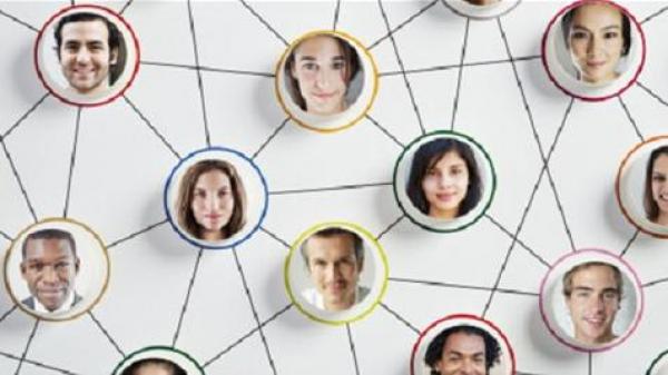 زيادة عدد الأصدقاء تعزز قدرات الدماغ