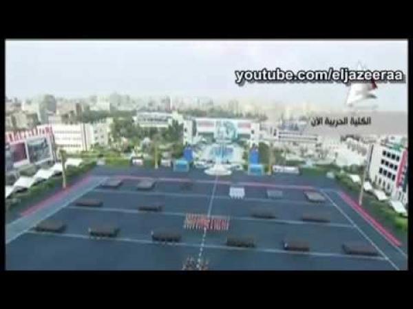 بالفيديو.. مذيع «الجزيرة» يصرخ على الهواء في وجه أحد المتصلين: أنا مش إخوان وسأدخل مصر غصبا عنك !!!!