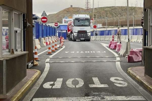 الجمارك التجارية بين المغرب وإسبانيا بسبتة ومليلية باتت جاهزة وانطلاق العمل بها مسألة وقت