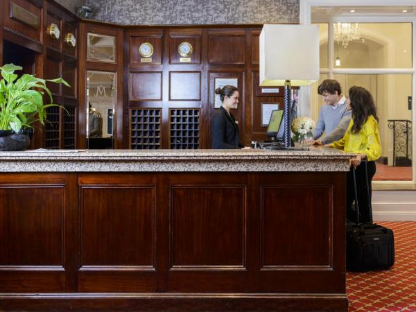 إطلاق منصة إلكترونية لتسهيل التصريح بليالي المبيت في المؤسسات السياحية المصنفة