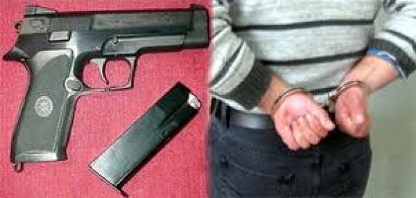 فاس : تاجر مخدرات يستولي على مسدس خاص برجال الأمن أثناء مطاردته