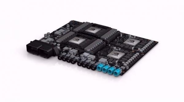 إنفيديا تكشف عن رقائق إلكترونية بقدرات هائلة للسيارات ذاتية القيادة