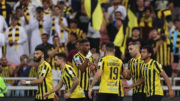 "حمد الله" يتألق بتمريرة حاسمة ويساهم في تتويج الاتحاد بلقب الدوري السعودي(فيديو)