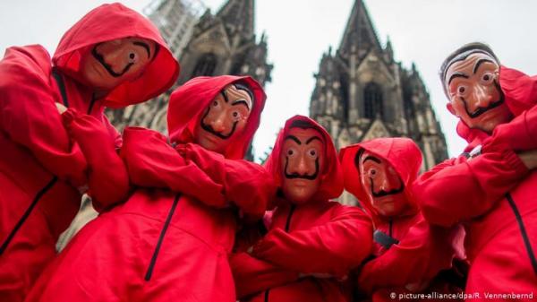 أرادوا تقليد أبطال مسلسل شهير فوقعوا في قبضة الشرطة