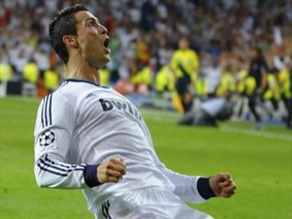 ريال مدريد ينجو من &quot;مفاجأة&quot; السيتي و انتصار كاسح لباريس سان جرمان