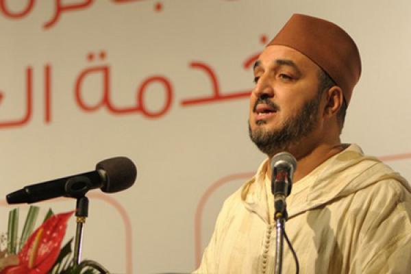 البرلماني المقرئ أبو زيد "بطل" لإشهار عن السحر والشعوذة في مصر و البيجيدي يحرك وزارة الخارجية