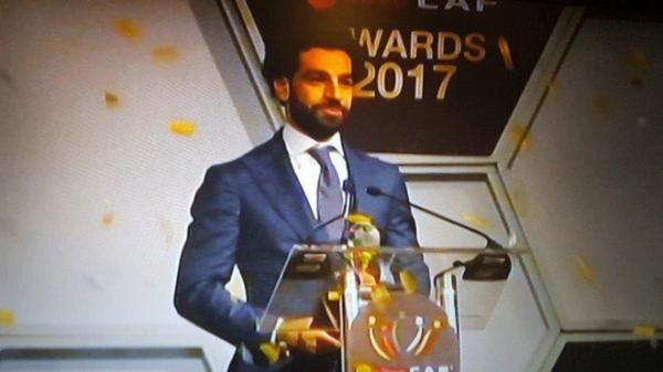 بالفيديو.. المصري محمد صلاح يتوج بجائزة أفضل لاعب في أفريقيا