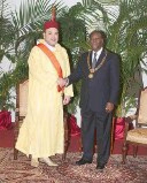 العاهل المغربي بكوت ديفوار و توطيد العلاقات التاريخية