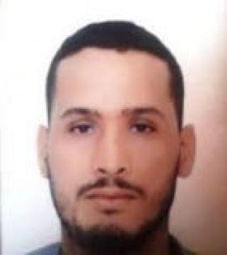 الماء مخلوض من رأس العين