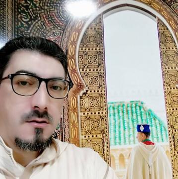 مستقبل القراءة في ظل الثورة الرقمية