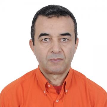 أيها المتهافتون على  المال الحرام  عودوا إلى رشدكم