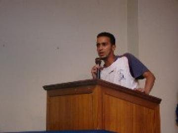 كورة وعطالة : تضخيم للأقدام وتغييب لذوي الأفهام