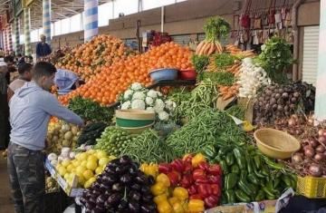 بعد نهاية العطلة.. "أخبارنا" في جولة بسوق بومية-ميدلت للتعرف على أثمنة الخضر والفواكه