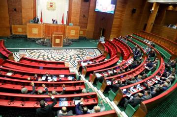 بالإجماع.. مجلس المستشارين يصادق على مقترح قانون بشأن النظام الأساسي العام للوظيفة العمومية