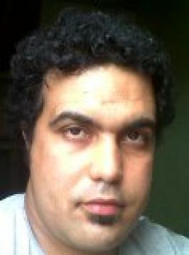 أعرض عن عصيد