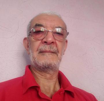 دعوا المساجد خارج ترهاتكم !