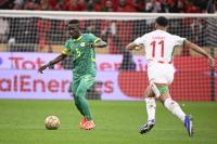 قائد السنغال مستعد لإعادة ميداليات "الكان" للمنتخب المغربي