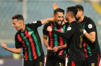 هل تكتمل الفرحة .. بعد الإطاحة بالبطل صدام "مغربي" محتمل بين الجيش الملكي وبركان في المربع الذهبي