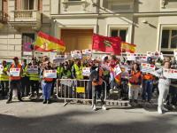 الجالية المغربية في الصدارة.. أرقام رسمية تؤكد: أزيد من 870 ألف مغربي يستقرون بـ "الجارة" إسبانيا