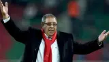 المغرب التطواني يقيل عزيز العامري .. المدرب برر الهزيمة أمام السوالم بافتقار لاعبيه لإمكانيات لاعبي برشلونة وريال مدريد